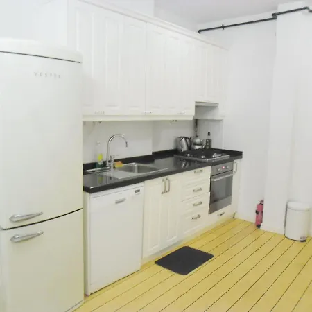 Luxury Flat Beyoglu 1 דירה איסטמבול